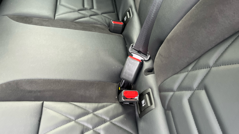 Nissan Juke 1.0 DiG-T Tekna+ 5dr DCT Petrol Hatchback